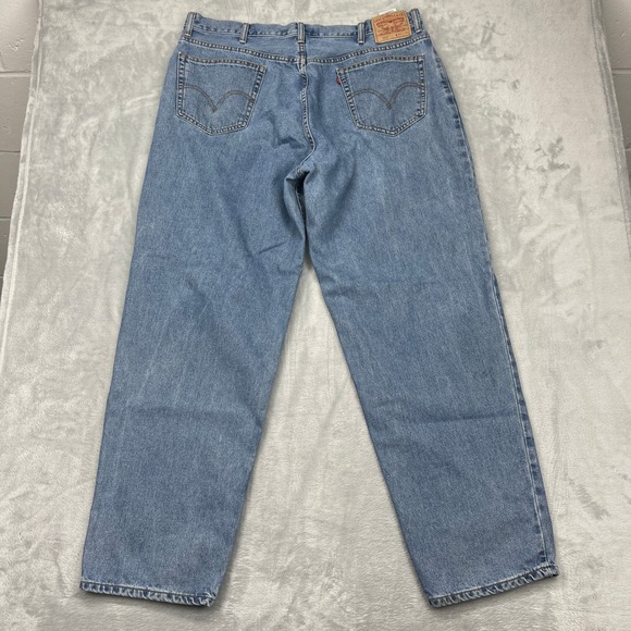 Vtg Levi's 560 Jeans Mens 42x34 Blue Denim Comfort Fit High Rise Straight Leg - Picture 2 of 10